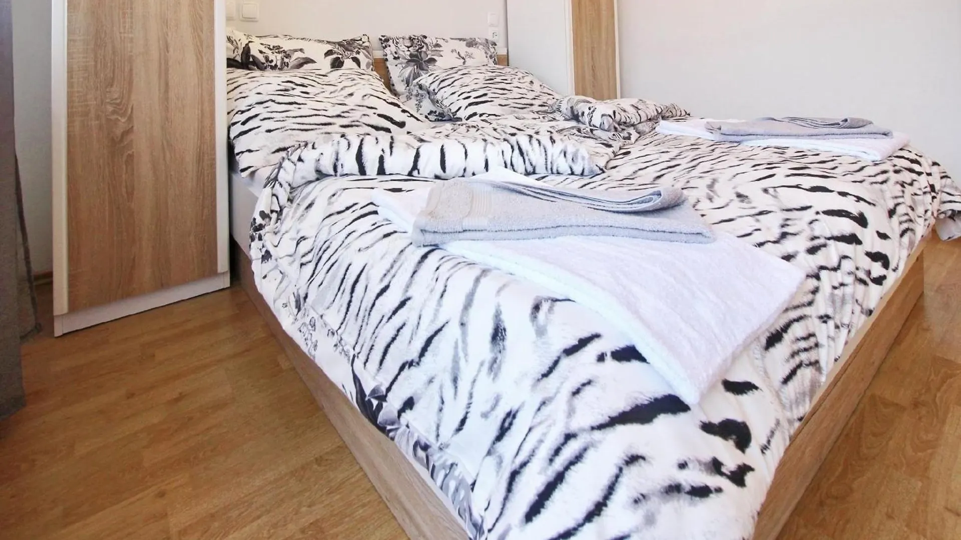 Appartement In Baska Mit Eigenem Balkon