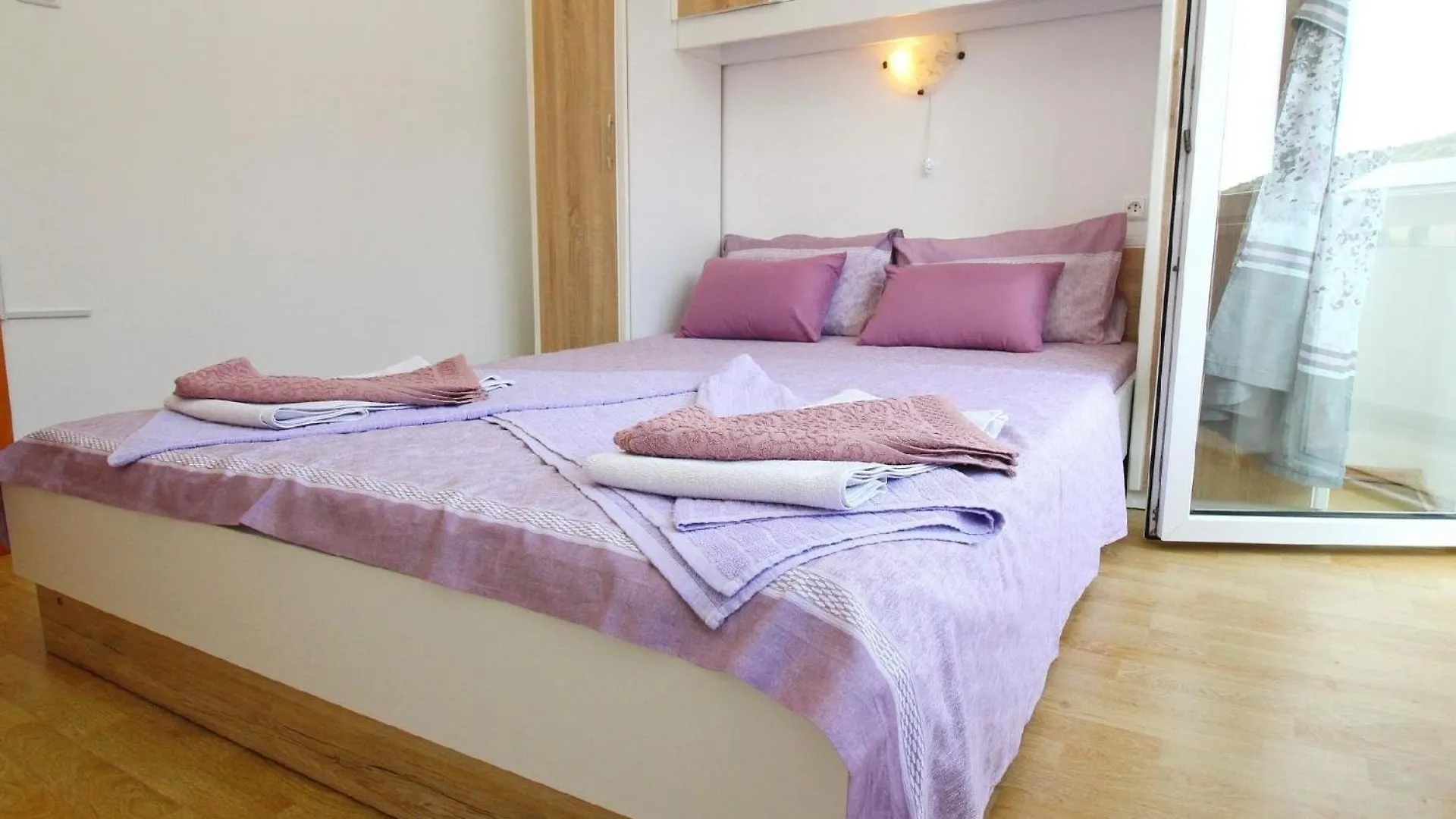Appartement In Baska Mit Eigenem Balkon Baška