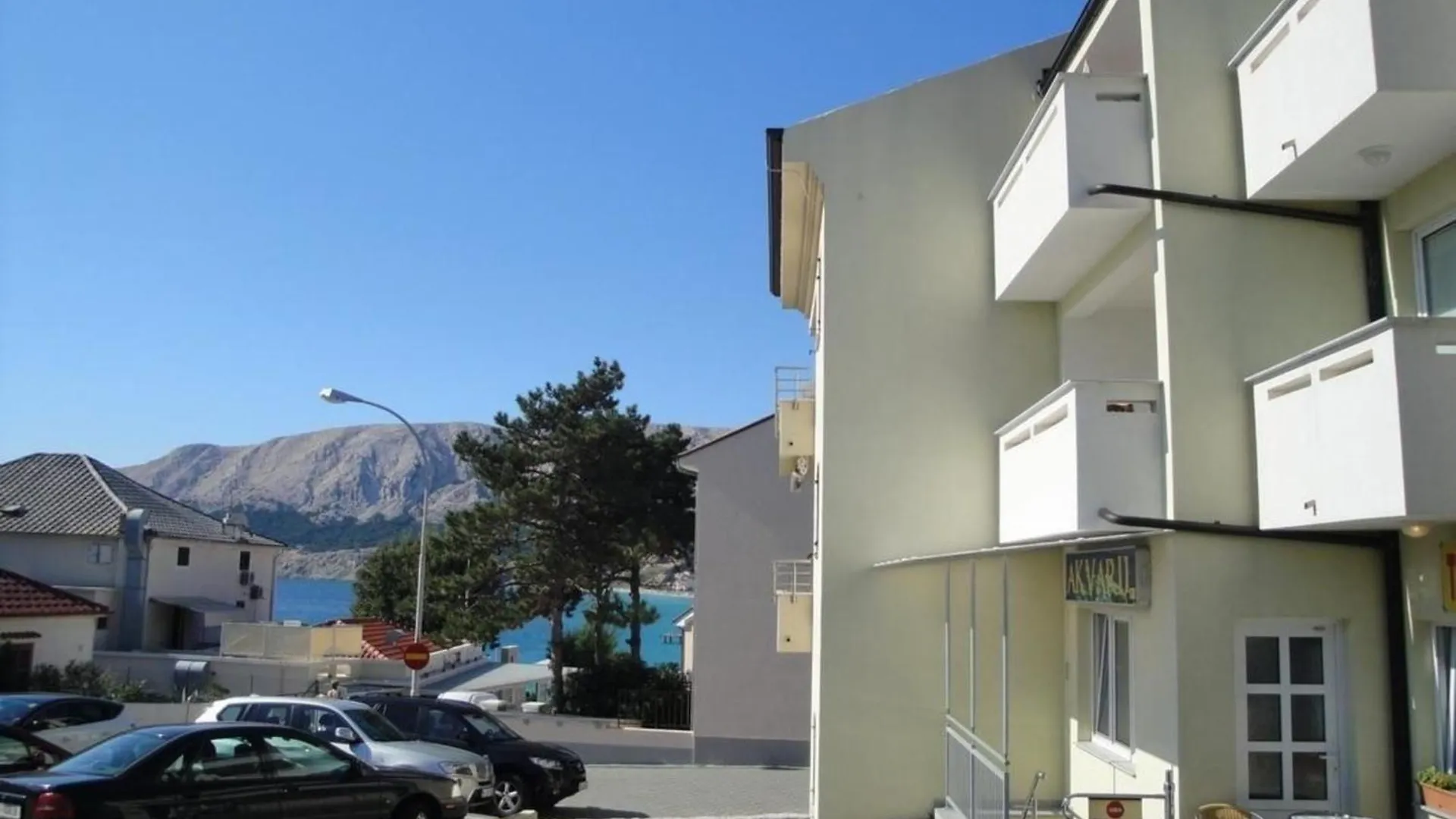 Apartment Appartement In Baska Mit Eigenem Balkon
